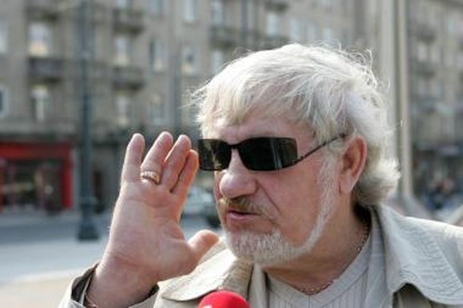 V.Šustauskui - policijos raginimai neblokuoti magistralės