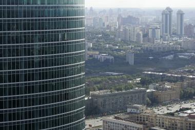 Maskva be J.Lužkovo grįš į „laukinius devyniasdešimtuosius“? (papildyta)