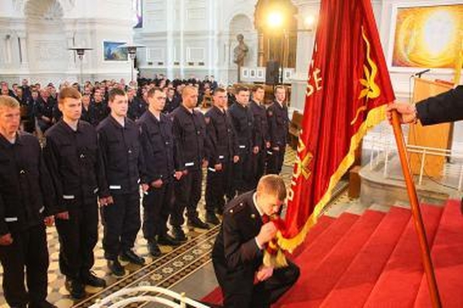 Šv.Florijono dieną - naujų ugniagesių priesaika