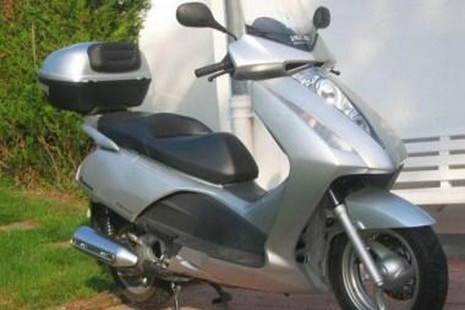 Nidoje sulaikytas Vokietijoje vogtas motoroleris
