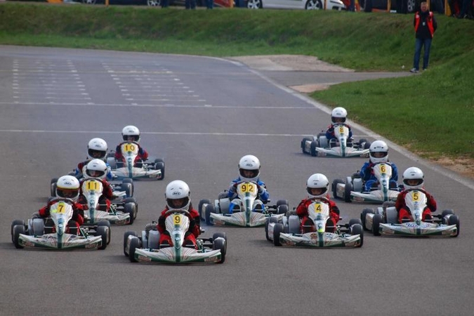 Vilniuje „Plytinės“ kartodrome - Čempionų kartingo lenktynės