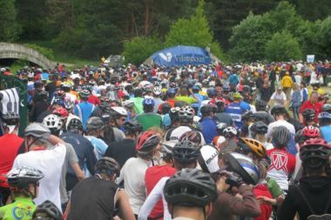 Vilniaus dviračių maratone lietuviai nepasidavė užsienio svečiams 
