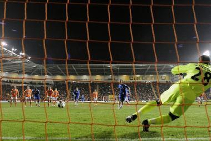 „Chelsea” neturėjo daug vargo su „Blackpool”  