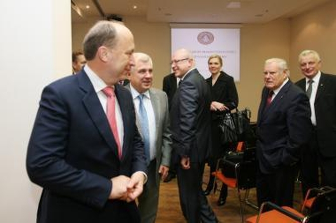 Vyriausybės pasitarimas Klaipėdoje: daugiausia dėmesio uostui 