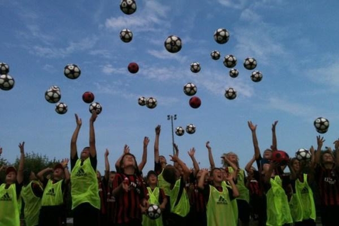 „AC Milan“ vaikų futbolo stovykla vėl Klaipėdoje 