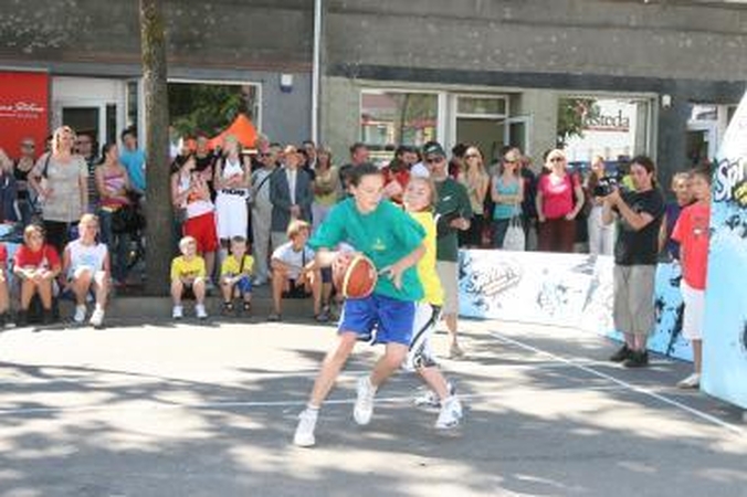 Kaune rengiamas tradicija tapęs „Naktinis krepšinis“ 