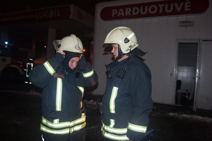 Apklausa: ugniagesiai nepraranda Lietuvos gyventojų pasitikėjimo