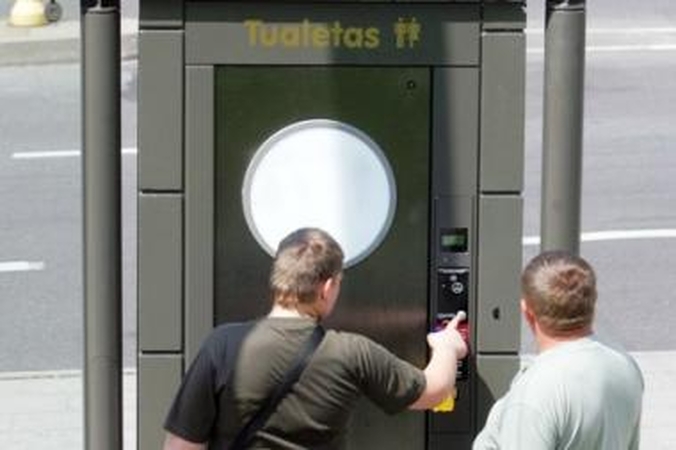 Tualetų Vilniuje trūksta, bet naujų statyti neketinama