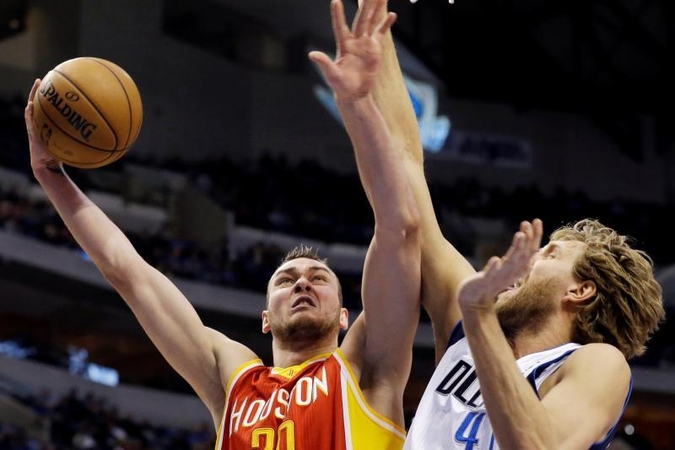 Žvitrus D. Motiejūno perdavimas - NBA top dešimtuke!