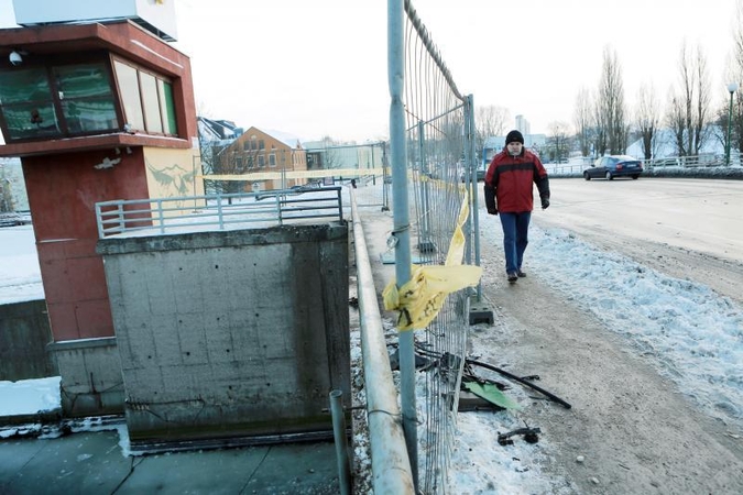 Avarijos kaltininkui už Pilies tilto remontą teks pakloti 5 tūkst. Lt