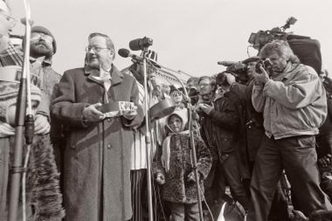 Švedų dokumentas: Lietuva 1990-aisiais Nepriklausomybės nepasirengė "išreklamuoti"