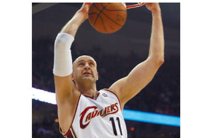 Ž.Ilgausko klubas NBA čempionate įveikė L.Kleizos ekipą