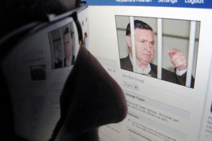 Prieš priekabiautojus socialiniai tinklai ir ES kovos kartu