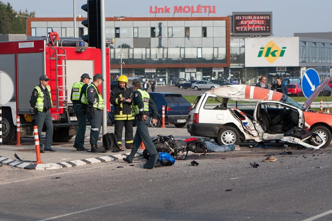 Per avariją šalia Vilniaus žuvo motociklininkas (papildyta)
