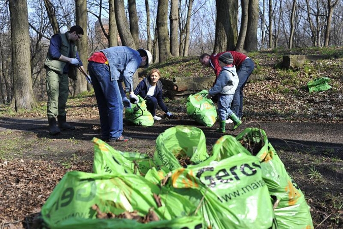 „Darom“ tvarkdariai nuo šiukšlių vaduos Kauną (vietų sąrašas)