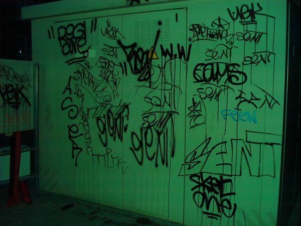 Klaipėdoje patruliai sulaikė jaunuosius grafitininkus