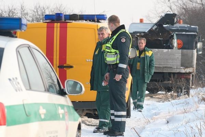 Dėl nevalytų kelių - dujų avarija Naujojoje Vilnioje
