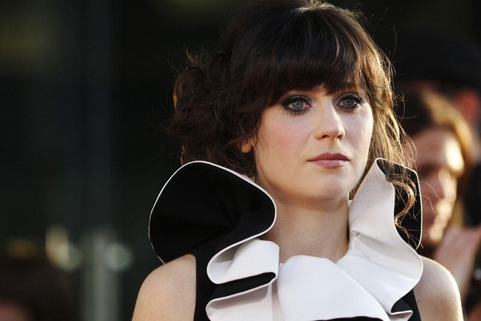 Z.Deschanel prisidėjo prie kampanijos prieš Ugandos sukilėlių lyderį