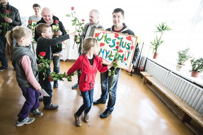 „Chorų karų" nugalėtojai savo laimėjimą atidavė vaikams