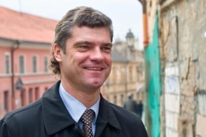 Ž.Šilgalis traukiasi iš LiCS frakcijos Seime, į ją grįžo V.Valkiūnas 