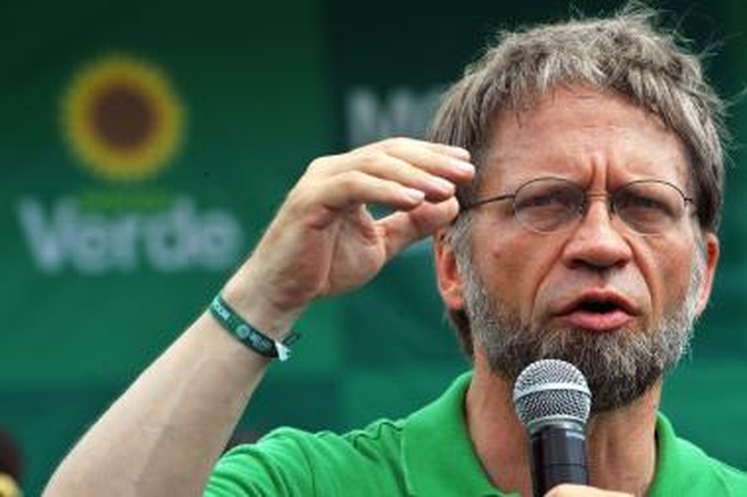 Lietuvių kilmės A.Mockus tvirtina pozicijas prieš Kolumbijos prezidento rinkimus