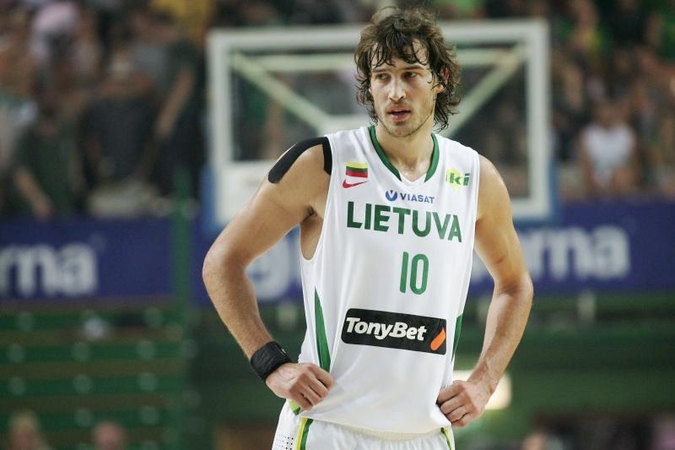 Kauno klinikose operuoti du garsūs vyrai: S.Jasaitis ir N.Juška