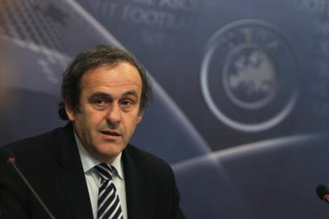 Kaune M.Platini išgirdo klausimą apie lažybų lygą