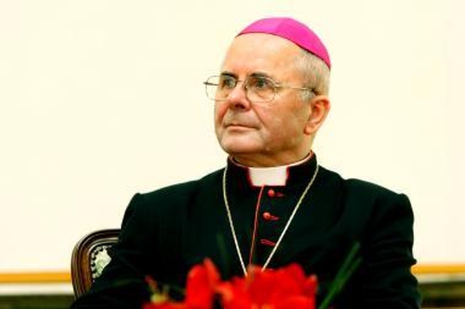 Pasakos apie gėjus vyskupams kelią didžiulį nerimą