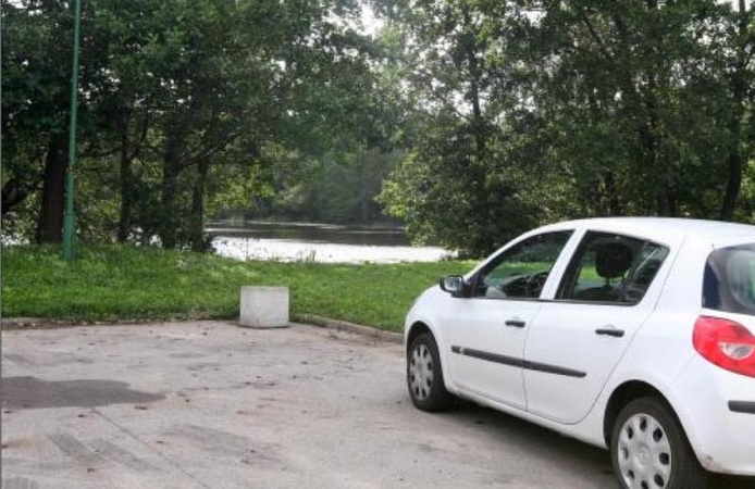 Konteinerių prie Mumlaukio ežero nebeliks