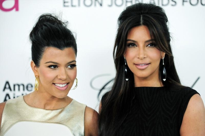Kim Kardashian sesuo tuoksis Meksikoje  