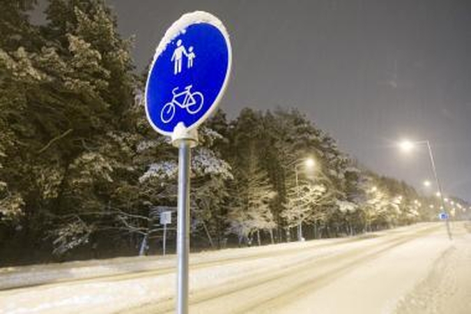 Rajoniniuose keliuose reikėtų būti atidiems