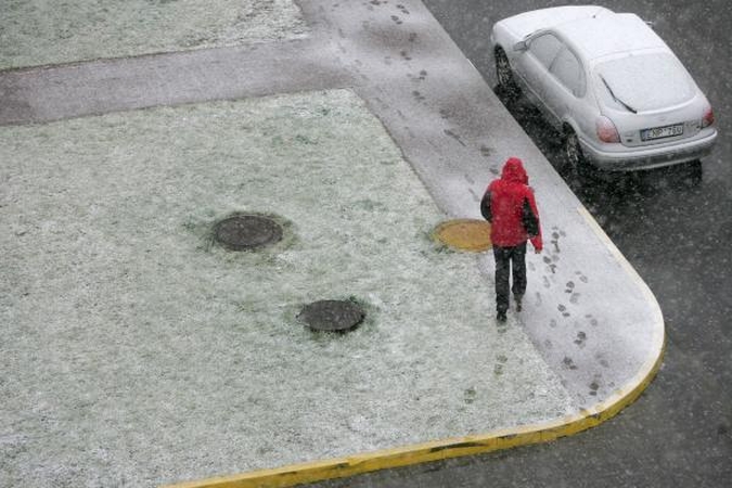 Orai: lietus ir šlapdriba