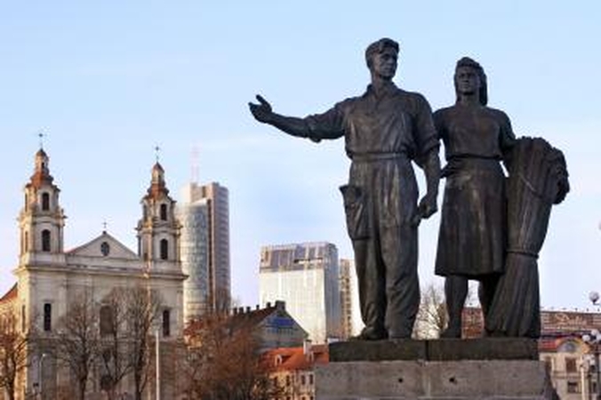 Žaliojo tilto skulptūros: Vilnius Maskvai taria „ne“