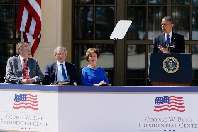 B. Obama ir buvę šalies vadovai gyrė „ryžtingą“ G. W. Bushą
