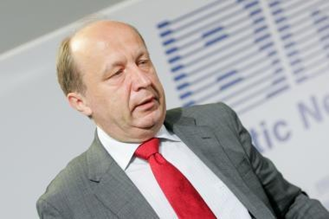 Premjerui parūpo galimas departamento direktoriaus nusižengimas