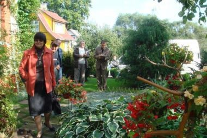 Renka gražiausias sodų bendrijas ir jų sklypus