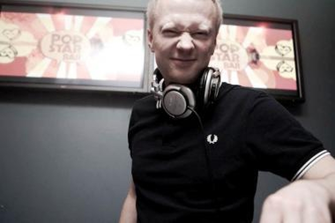 Per septynių valandų pasirodymą Lauris Lee atšvęs karjeros dešimtmetį
