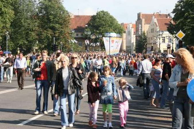Lietuvių pasitenkinimas gyvenimu sumažėjo