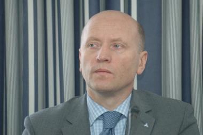 Algų mažinimas: gindamas savo kuruojamą sritį ministras R.Palaitis gali trauktis