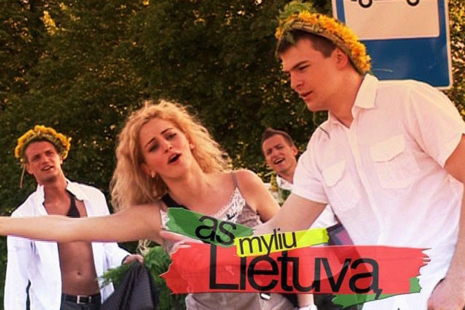 „Aš myliu Lietuvą“ dalyvius naktiniame klube išplūdo disidentė N.Sadūnaitė 