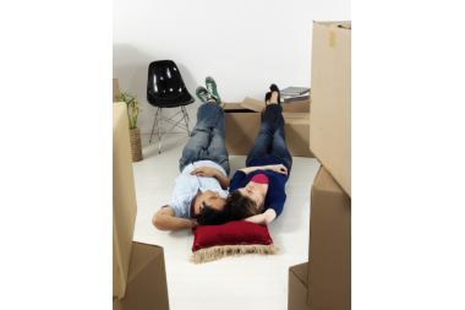 Buities darbai ir lytinis gyvenimas - susiję 