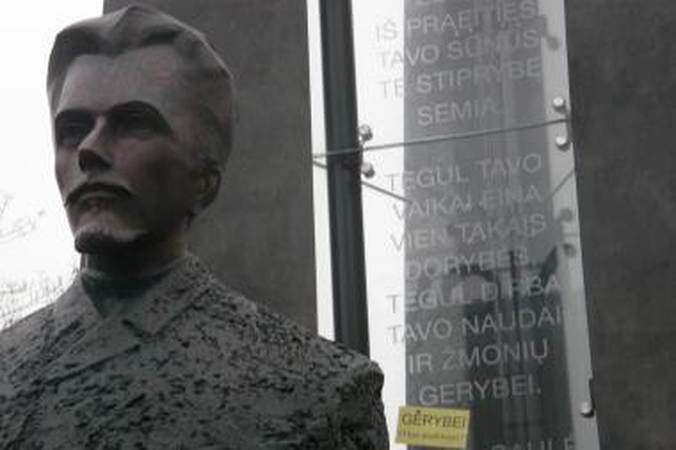 Vilniaus savivaldybė padės V.Kudirkos paminklo iniciatoriams sumokėti skolas