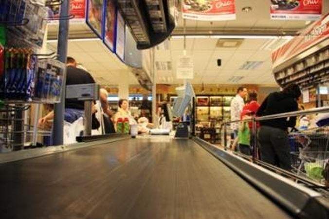 Šv. Velykos: tauta švęs, prekybos centrai ir parduotuvės dirbs