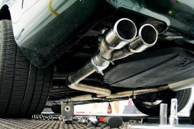 "Autoūkis" kaltino Seimo kanceliariją konkurencijos ribojimu, taryba tyrimo nepradės