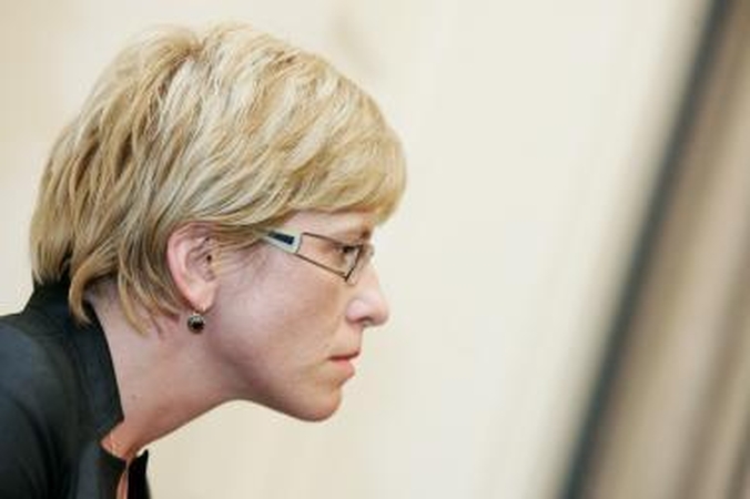I.Šimonytė: dar vienas politinis susitarimas dėl taupymo yra būtinas