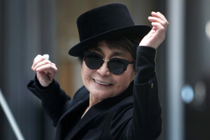J. Lennono našlė Y. Ono savo 80-ąjį gimtadienį sutiko koncertuodama 
