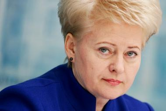 Prezidentė nori efektyvesnės kovos su korupcija