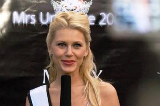 Titulą Misis Visata pelnė lietuvė V.Ragėnaitė