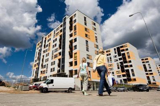 Pernai Vilniuje parduota beveik 4 tūkst. butų