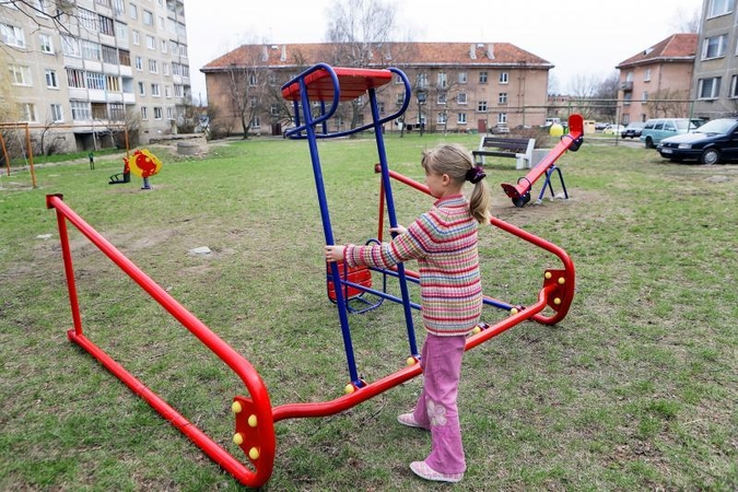 Vaikams – tūkstančius kainavę spąstai kieme